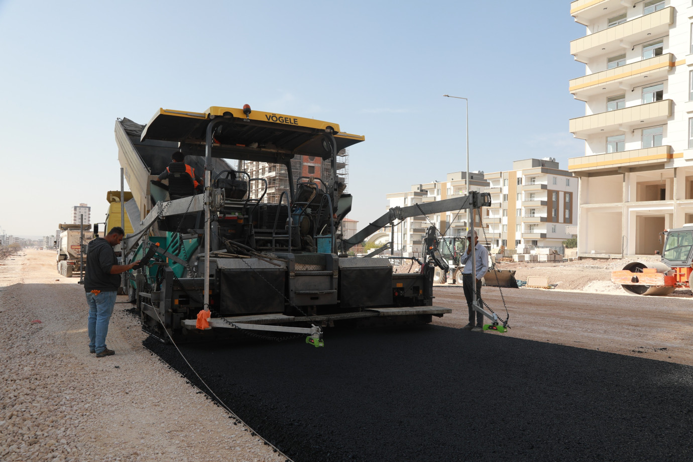 Siverek Çevre Yolu’nda Asfaltlama Çalışmaları Hızla Sürüyor-(VİDEO)
