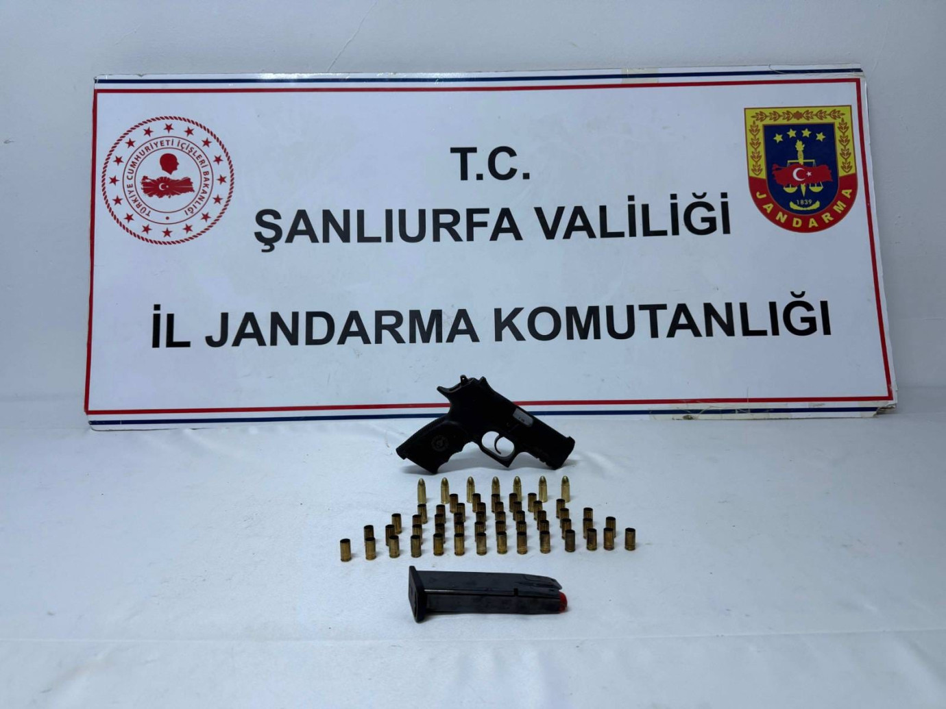 Şanlıurfa’da ''Yasa Dışı ve Ruhsatsız Silahlanmayla Mücadele'' operasyonu