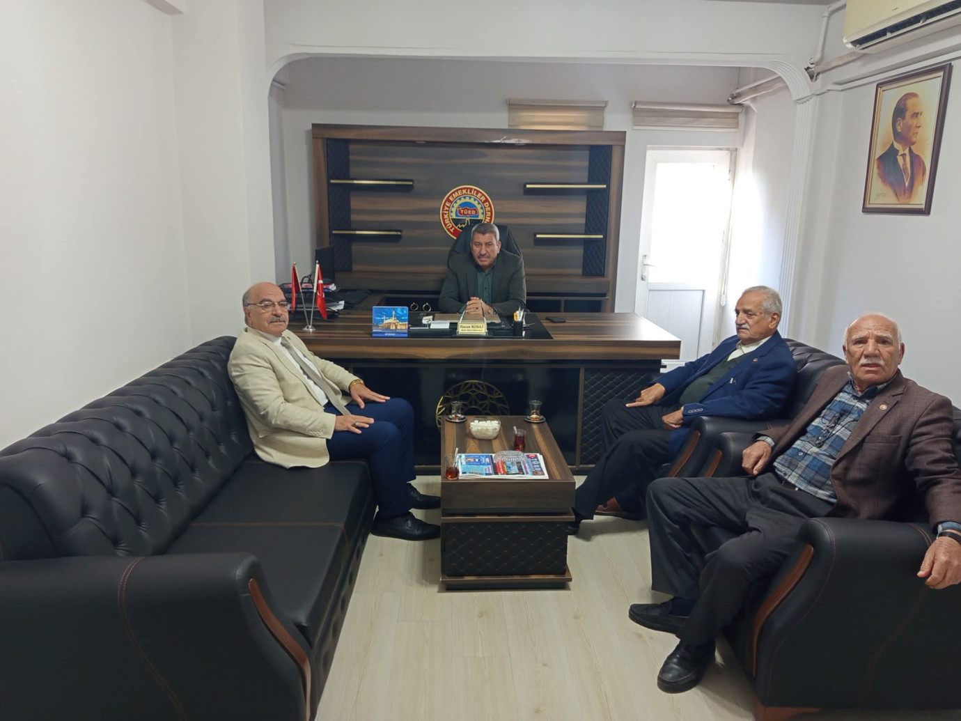 Başkan Polat: “Emekliler Geçinemiyor!”