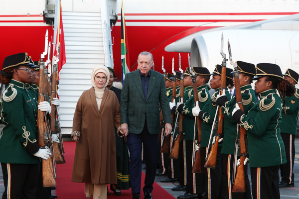 Cumhurbaşkanı Erdoğan, Johannesburg'a ulaştı