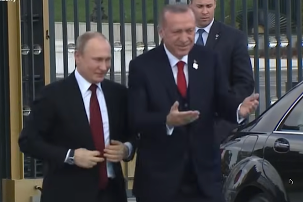 Putin, Erdoğan ile ABD'nin Ukrayna konusundaki önerilerini görüştü
