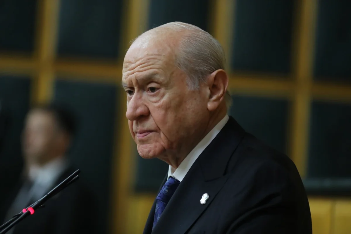 Bahçeli: Kararlıyız, Türk ve Kürt Bir Kardeştir!