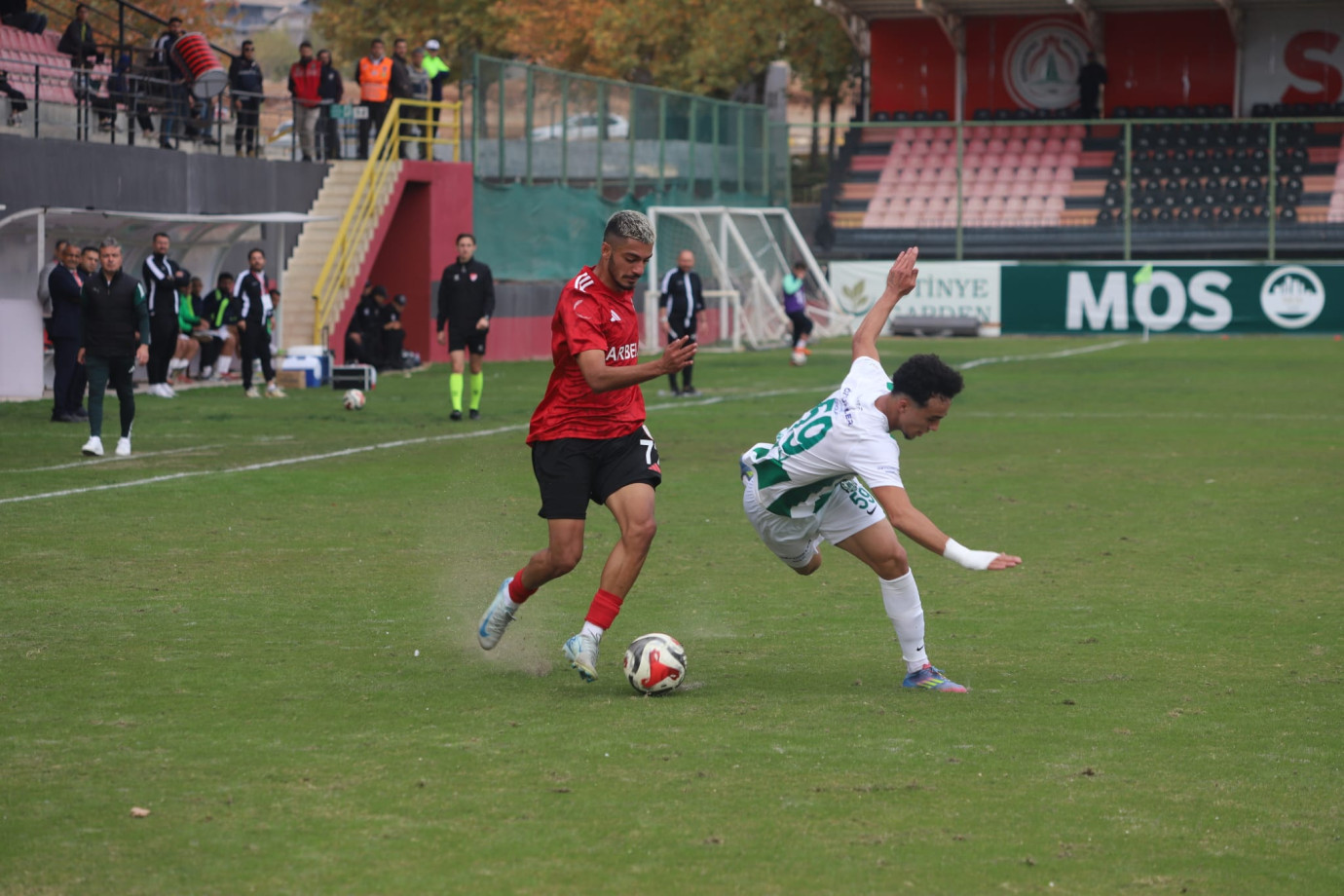 Karaköprü Belediyespor, Kilis 1984 A.Ş.’yi 4-1 Mağlup Etti