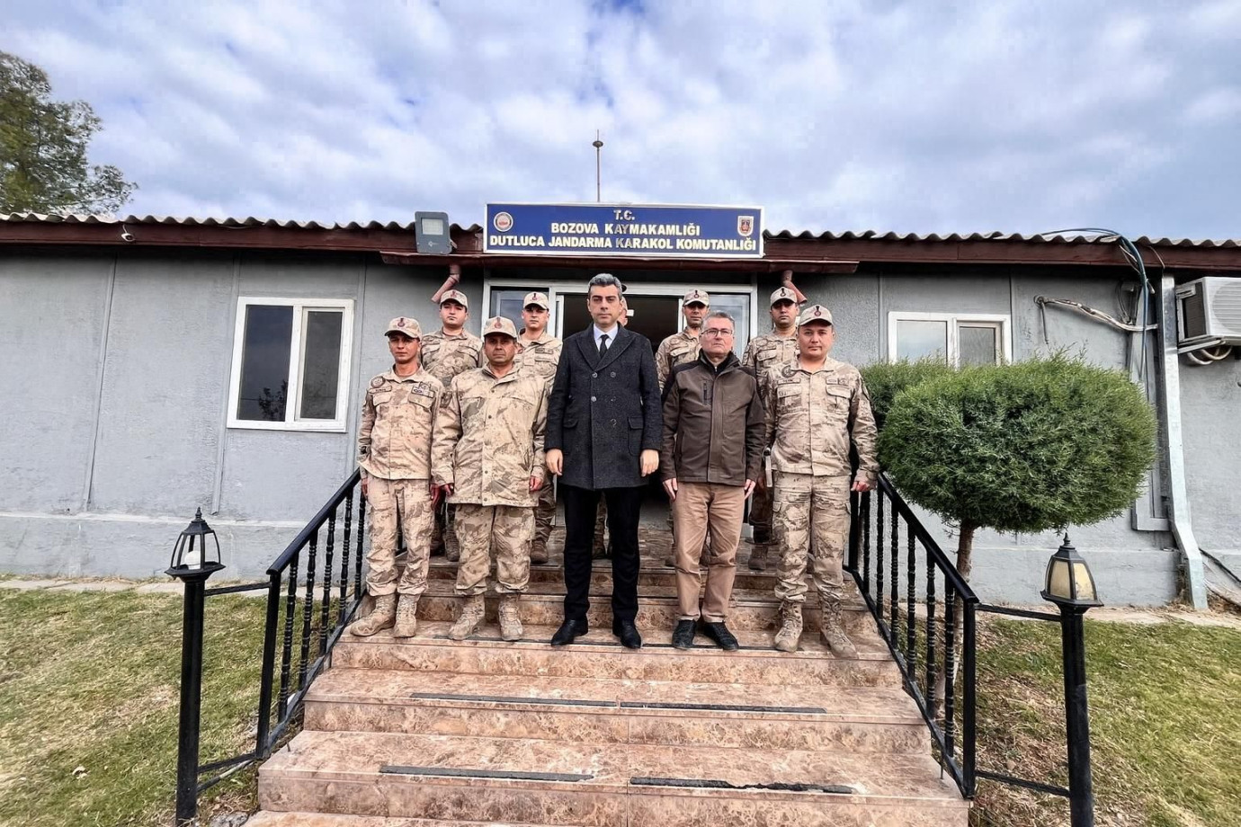 Bozova Kaymakamı Özdemir’den Dutluca Karakoluna İnceleme Ziyareti