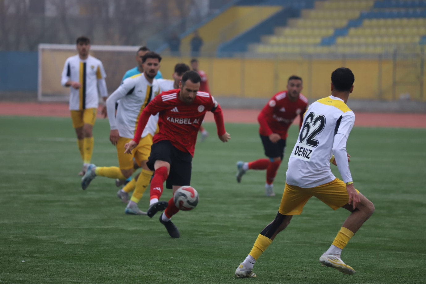 Karaköprü Belediyespor, Ağrı 1970 Spor’u deplasmanda mağlup etti.