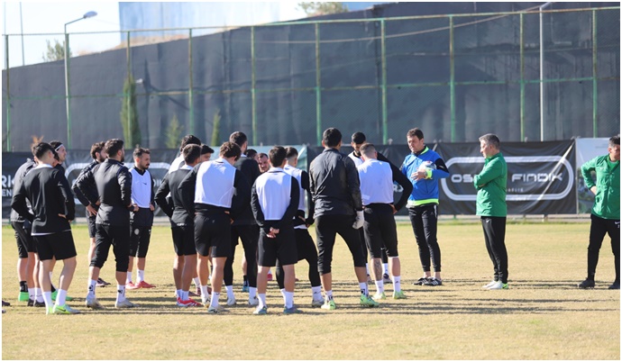 Şanlıurfaspor, Kastamonuspor Maçı Hazırlıklarını Tamamladı