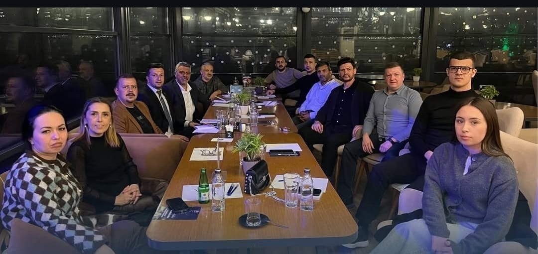 Anahtar Partisi Karamürsel İlçe Yürütme Kurulu İstişare Toplantısı Gerçekleştirildi