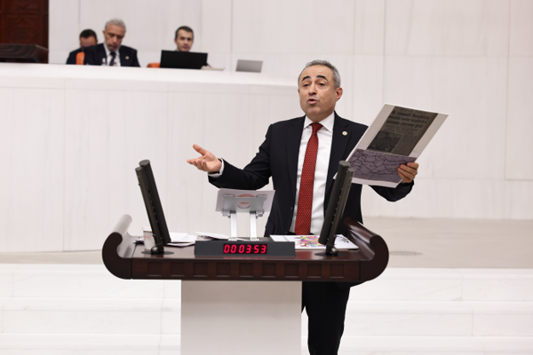 Karatutlu: Kahramanmaraş'ta 40 yıldır otoyola bağlantı yolu yapılmadı