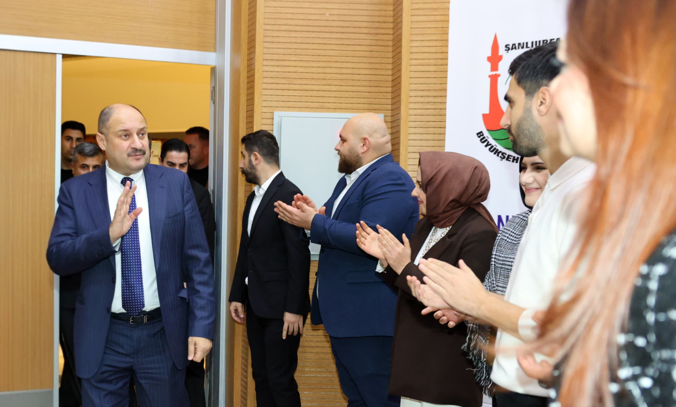 Başkan Gülpınar, Üniversiteli Gençlerle Buluştu