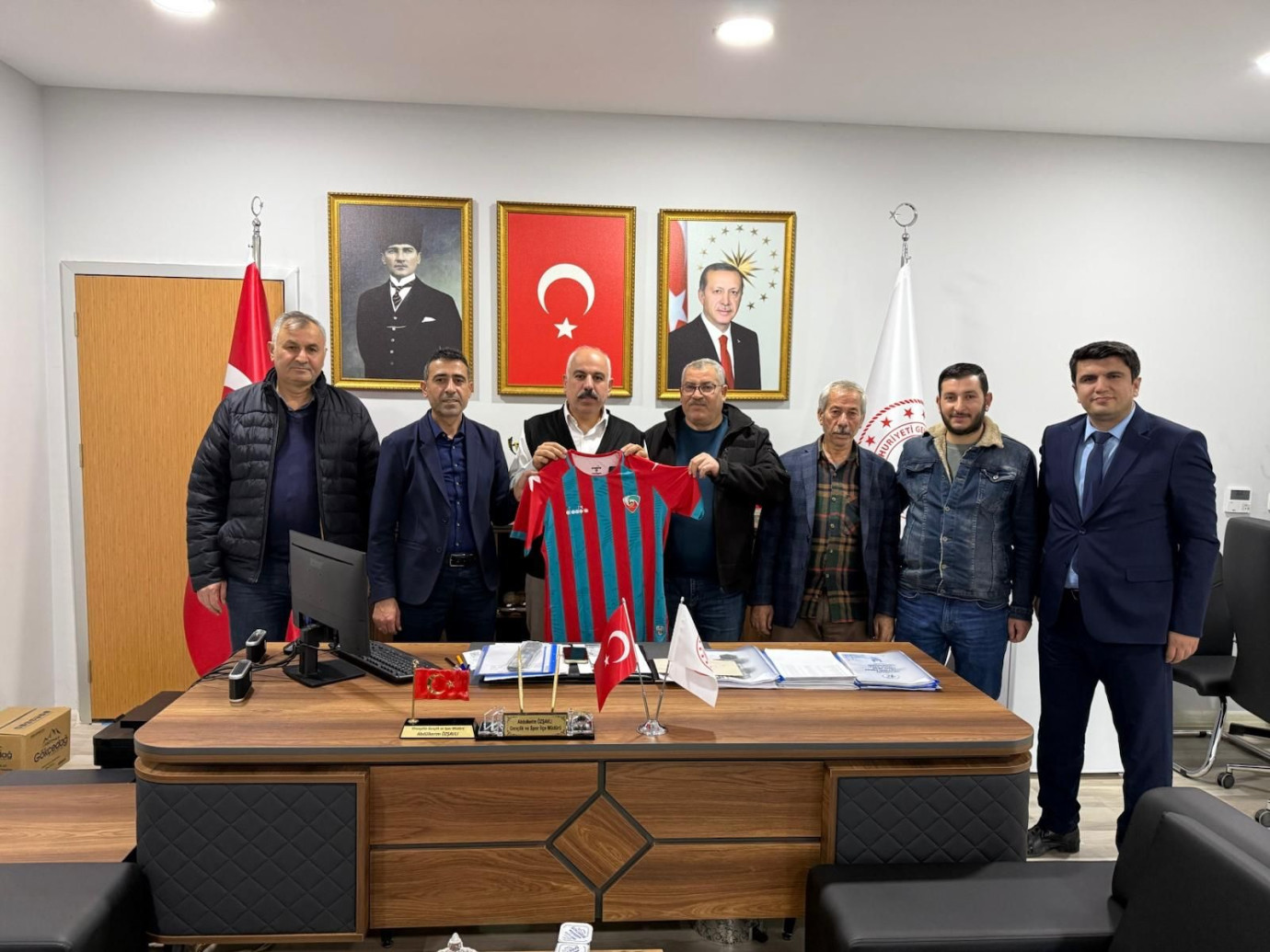 Viranşehir Belediyespor’dan Futbol Sahası İçin Ziyaret