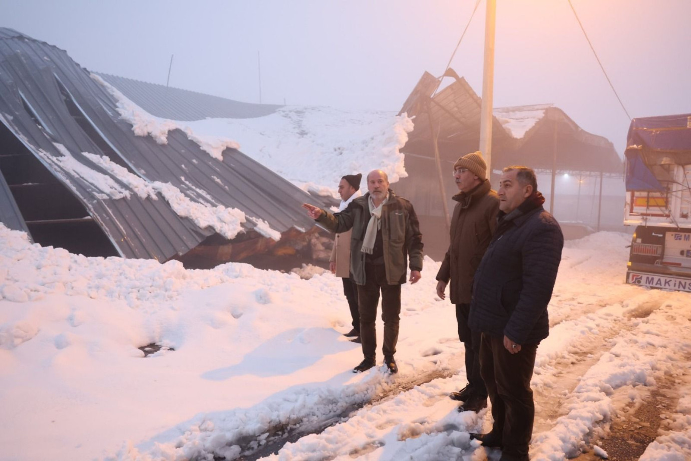Başkan Kuş ve Elgün’den Esnafa Geçmiş Olsun Ziyareti