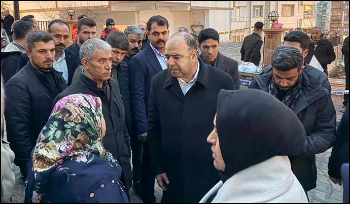 Başkan Çiftçi, İstinat Duvarının Çöktüğü Alanda İnceleme Yaptı