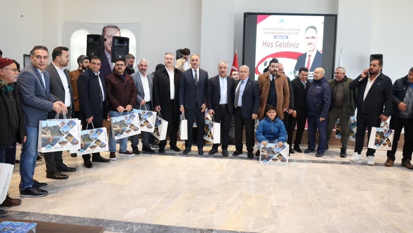 Eyyübiye Belediyesi’nden Amatör Spor Kulüplerine Önemli Destek-(VİDEO)