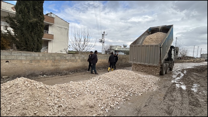 Eyyübiye Kırsal Mahalle Yollarında Yapım Devam Ediyor-(VİDEO)