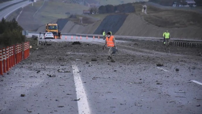 Balıkesir'de F-16 düştü