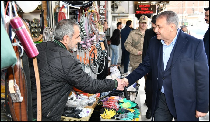 Siverek’te Ramazan Buluşması Sofrası Kuruldu