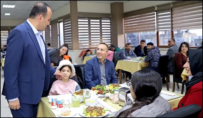 İl Sağlık Müdürü Berk, Sağlık Çalışanlarıyla İftar Programında Buluştu-(VİDEO)