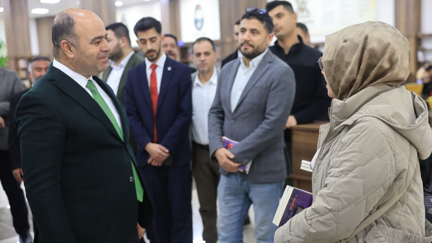 Osmanağaoğlu’ndan Karaköprü Merkez Kütüphanesi’ne Ziyaret-(VİDEO)