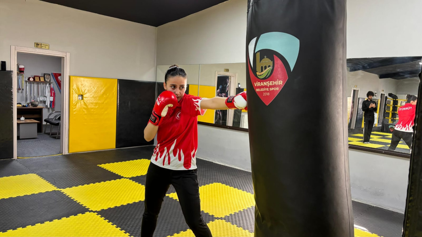 Başkan İnan’dan Milli Sporcu Leyla Demir’e İtalya Öncesi Destek Mesajı