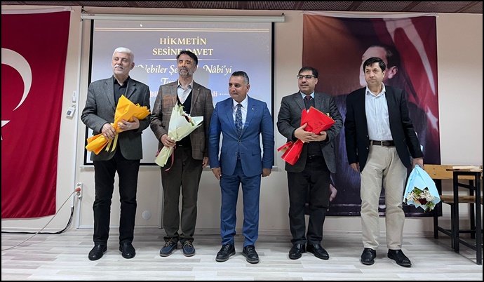 Viranşehir’de Nâbî Bilgi Yarışması Büyük Finalle Tamamlandı