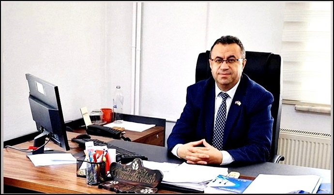 Avukatlar Günü’nde Şanlıurfalı Hemşehrimizden Anlamlı Kitap Takdimi