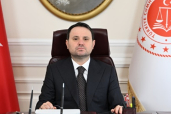 Gürlek’ten şehit polis için taziye mesajı