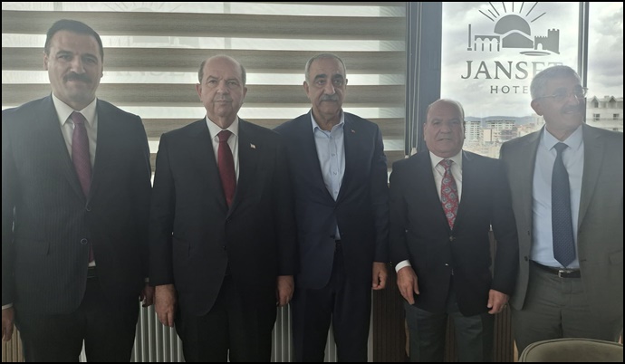 Şanlıurfa Şurası’nda Cumhurbaşkanı Ersin Tatar ağırlandı