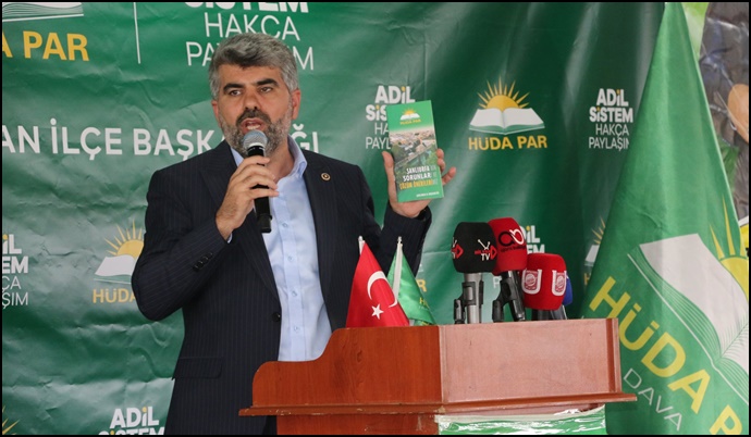 HÜDA PAR Hilvan İlçe Kongresi gerçekleştirildi: Başkan Göçmen güven tazeledi