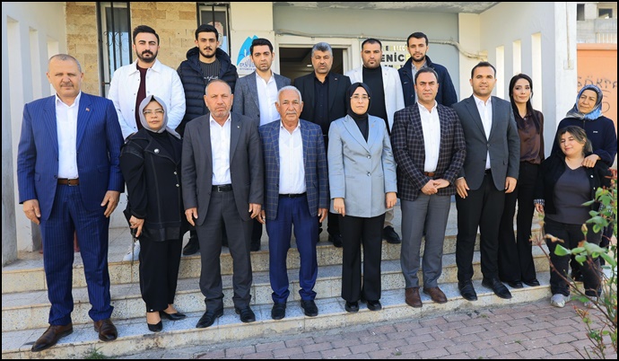 AK Partili Yazmacı’dan muhtarlara yakın temas: Talepler tek tek not alındı