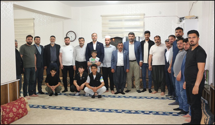 Başkan Polat, kırsal mahalle sakinleriyle bir araya geldi