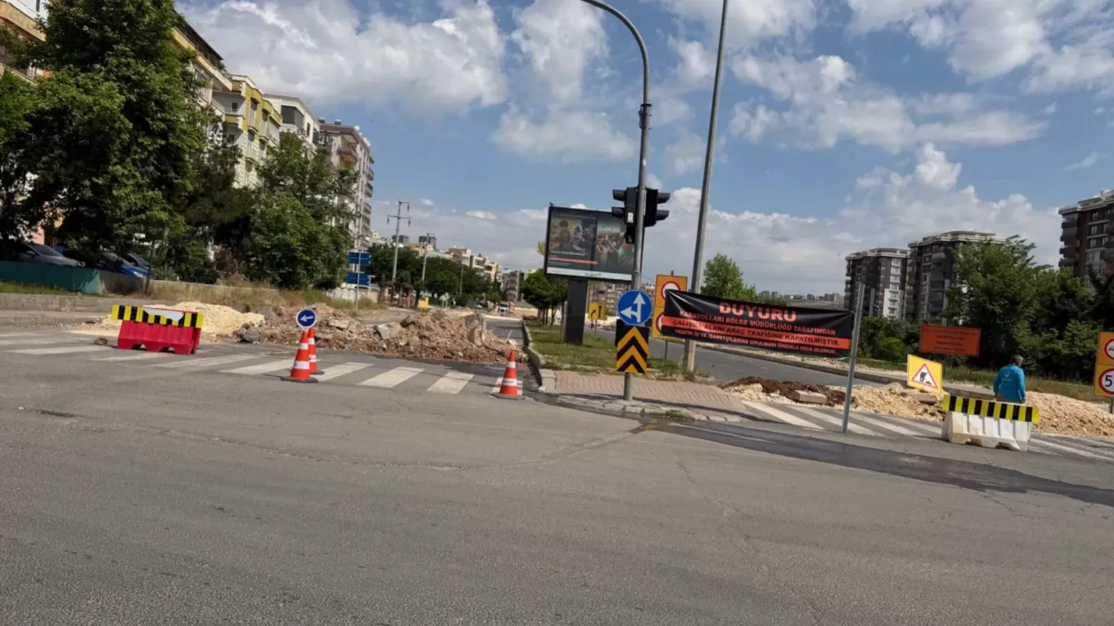 Şanlıurfa’da Bitmeyen Kavşak Çilesi: Hastane Yolunda Tam Kapanma Tepkisi