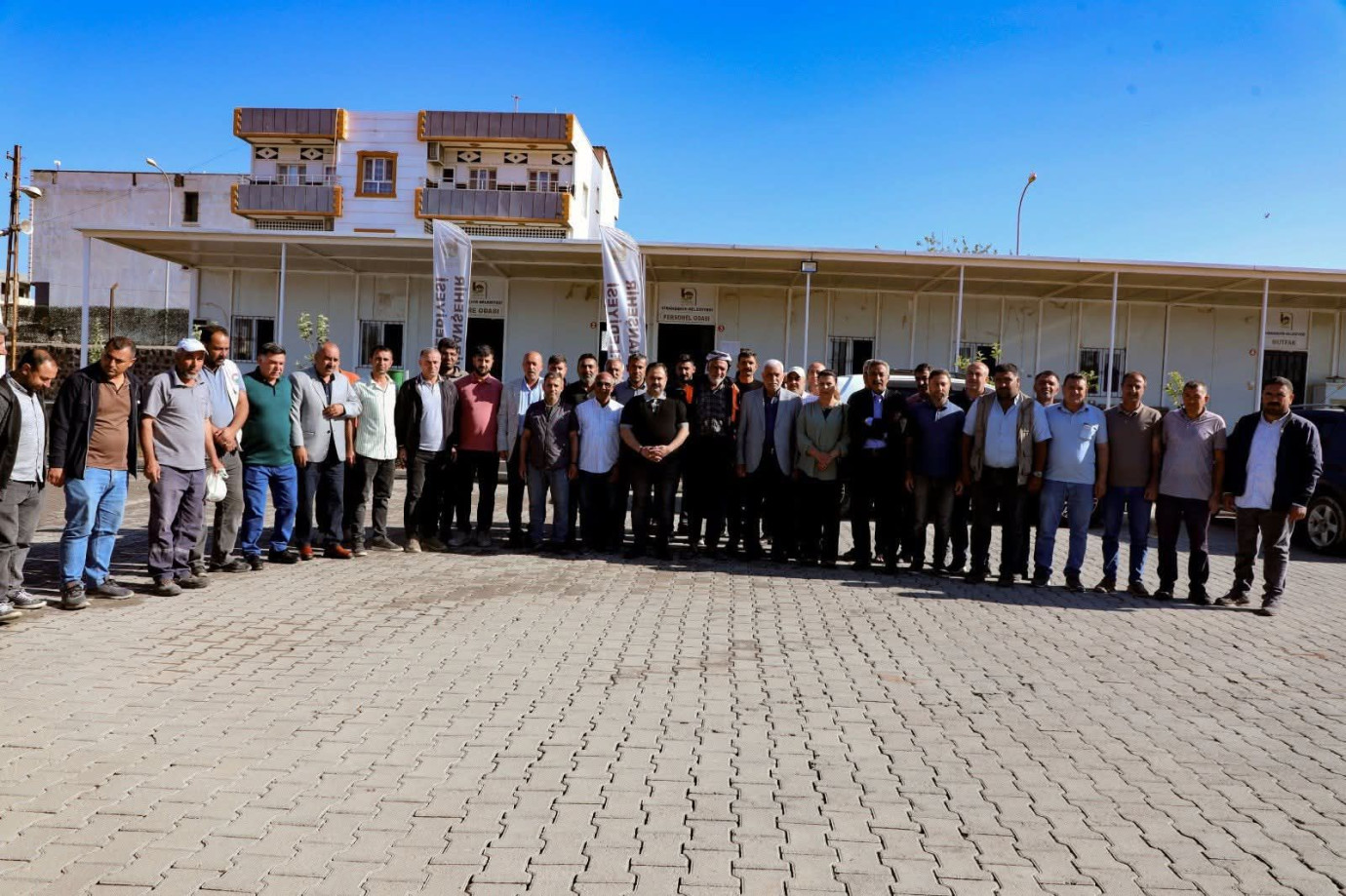 Başkan Serhat Dicle İnan’dan Bayram Mesaisindeki Belediye Personeline Ziyaret