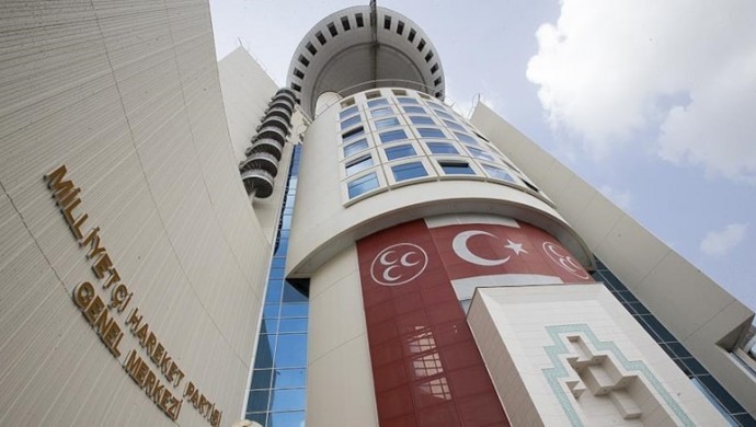 MHP'nin 3 il teşkilatı feshedildi