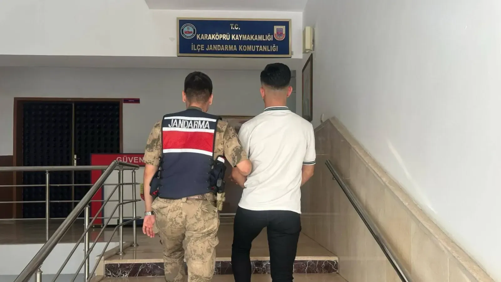 Şanlıurfa’da hakkında kesinleşmiş hapis cezası bulunan şahıs yakalandı