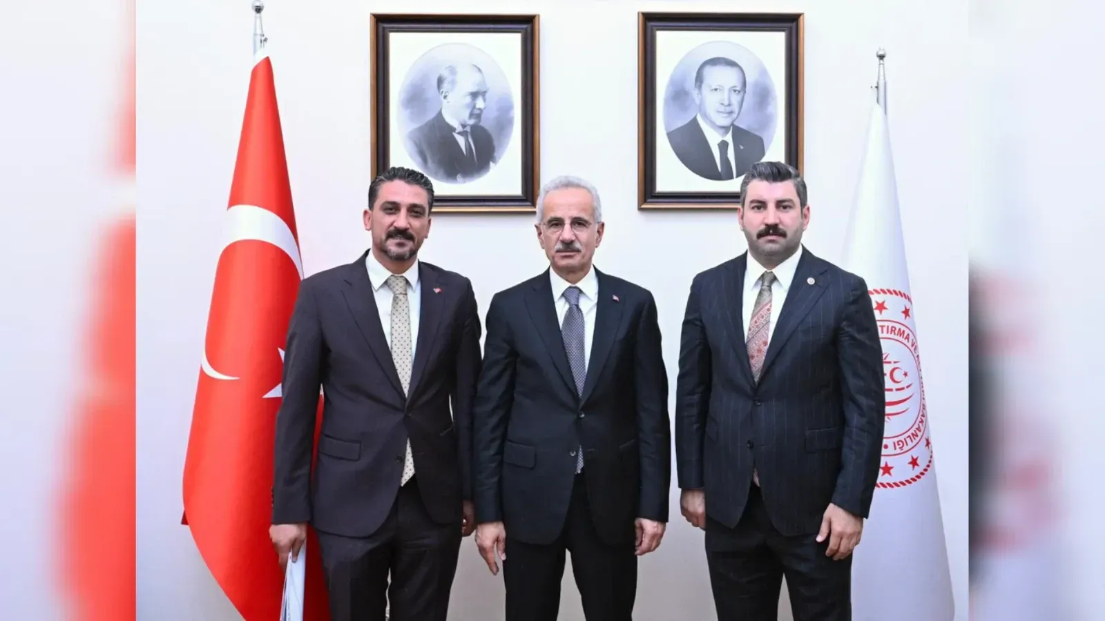 Şanlıurfa'nın Yıllardır Beklediği Yol İçin Ankara'da Eyyüpoğlu'ndan Yeni Girişim