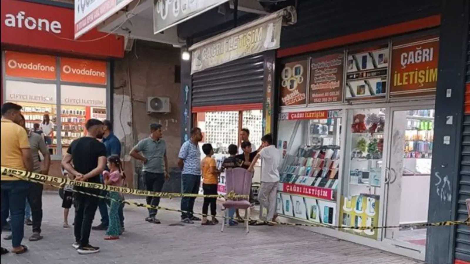 Şanlıurfa'da Telefoncuya Silahlı Saldırı: İş Yeri Sahibi Mehmet Ali Geldi Hayatını Kaybetti