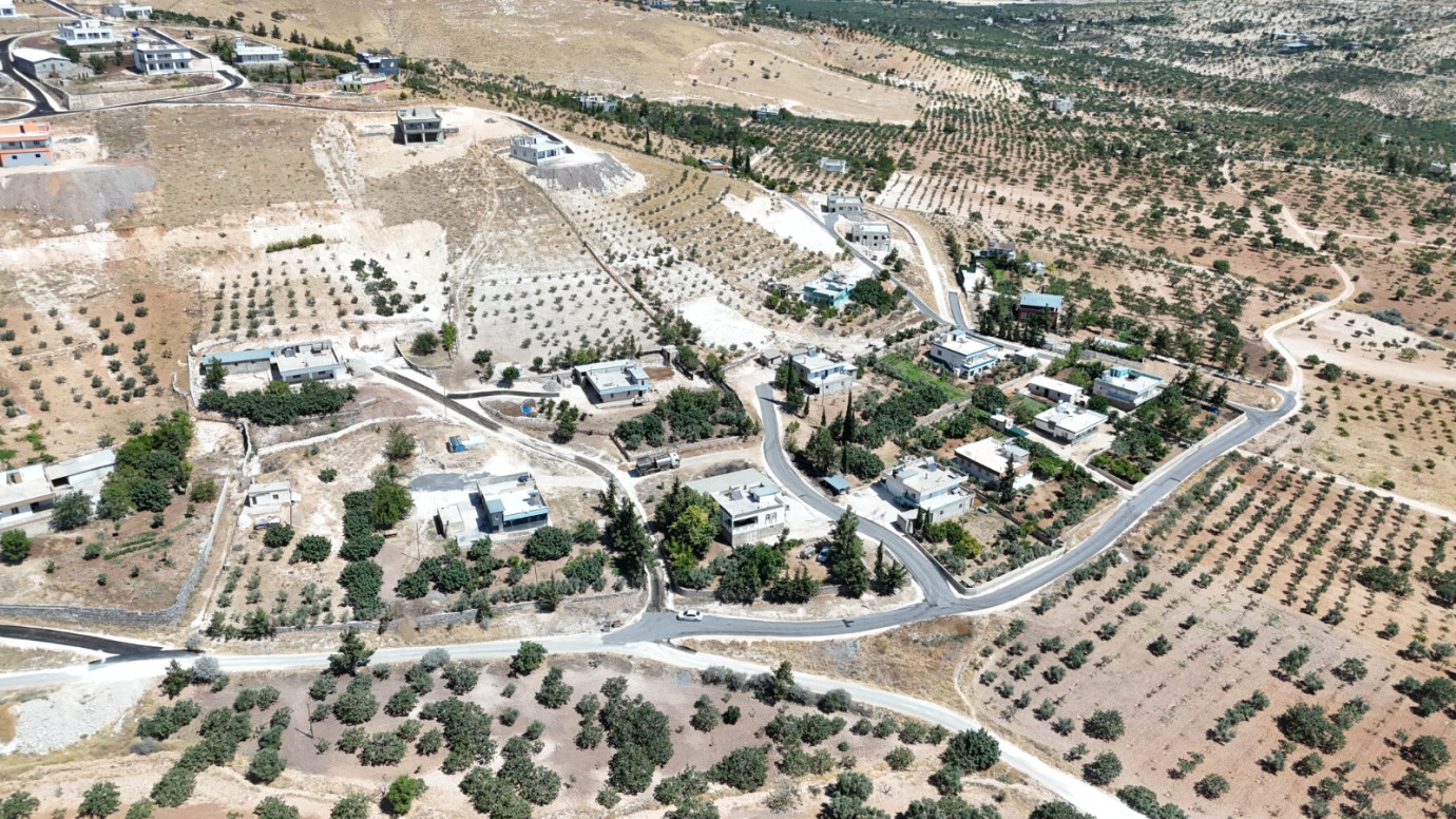 Karaköprü Belediyesi Kırsalda Yol Konforunu Artırıyor