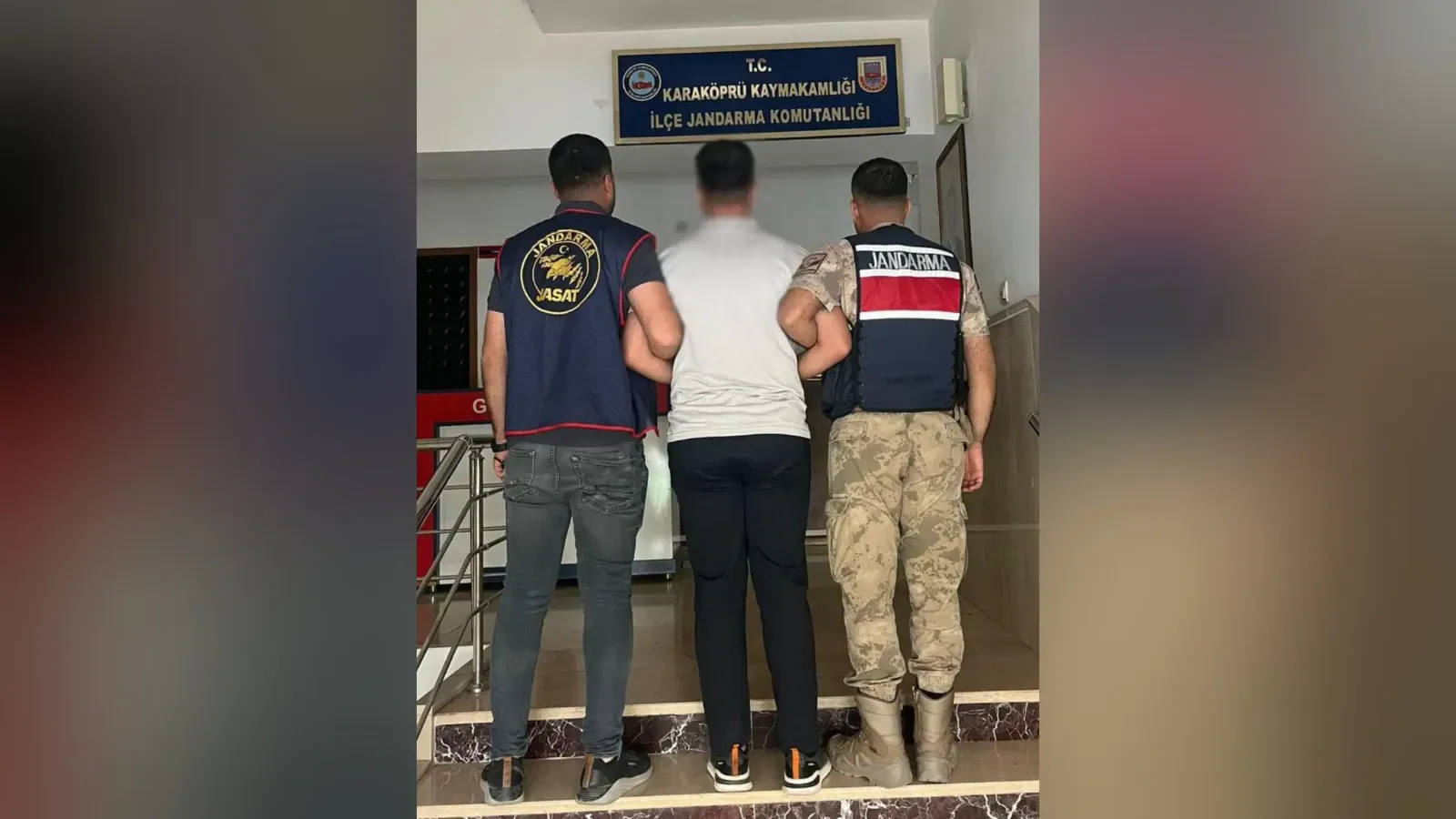 Karaköprü’de 13 Yıl 3 Ay Hapis Cezası Bulunan Dolandırıcılık Şüphelisi Yakalandı