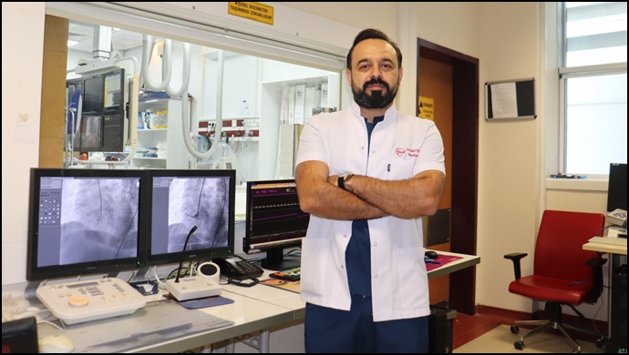 Doç. Dr. Halil Fedai, ani başlayan göğüs ağrılarına karşı uyardı