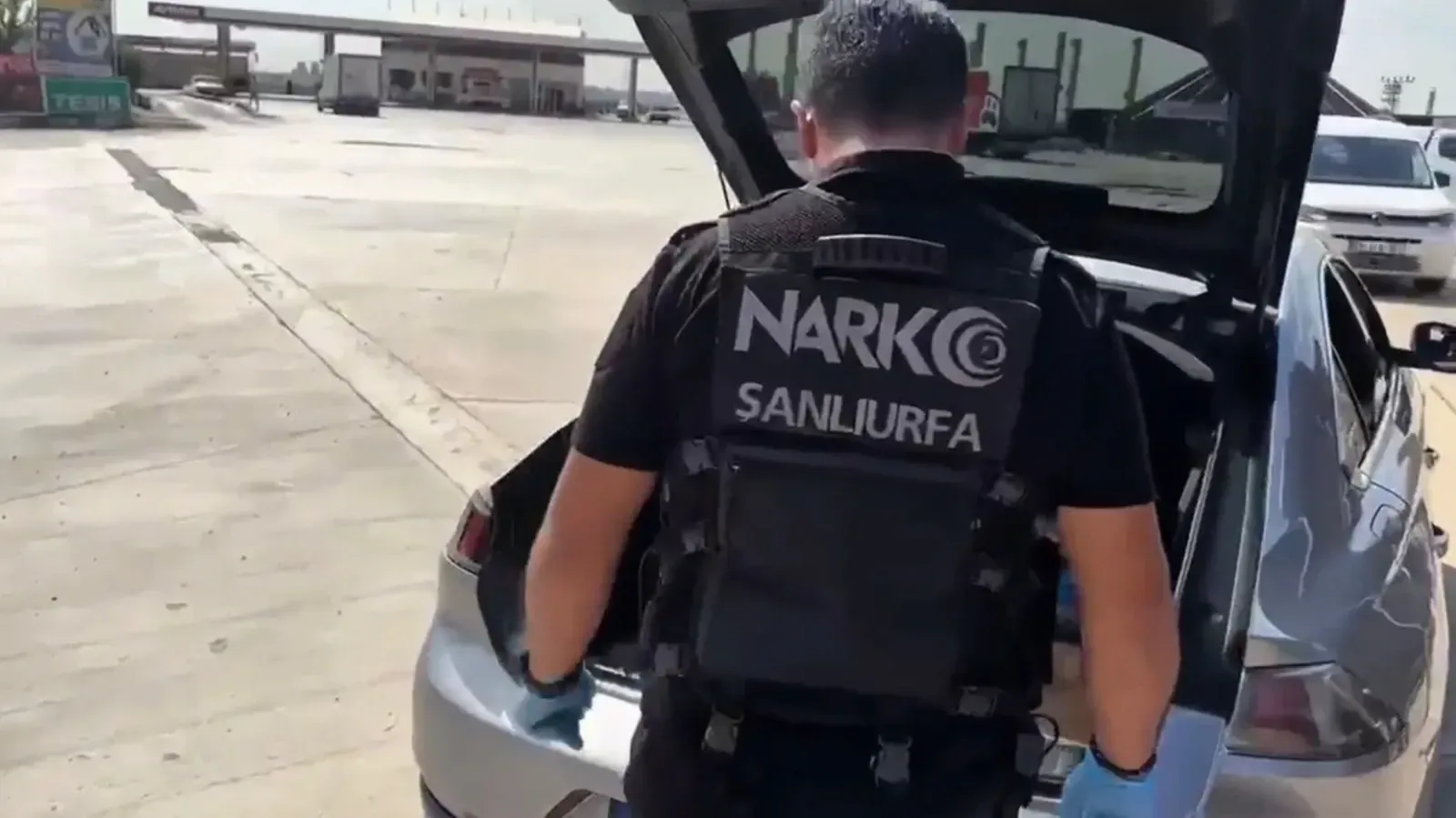 Şanlıurfa’da Uyuşturucu Operasyonu: 2,5 Kilo Skunk Ele Geçirildi