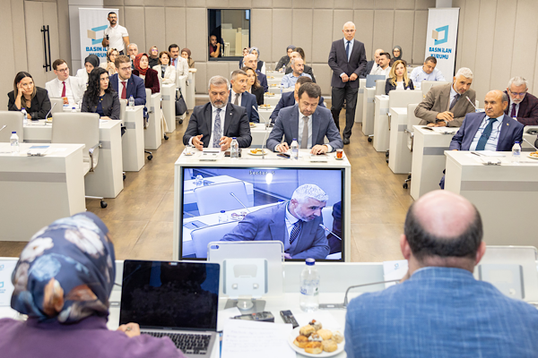 BİK, yazılı basının dijital dönüşümü için sürdürülebilir model önerilerini değerlendirdi