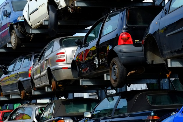 2022'de en yüksek ücret zammı otomotiv sektöründe