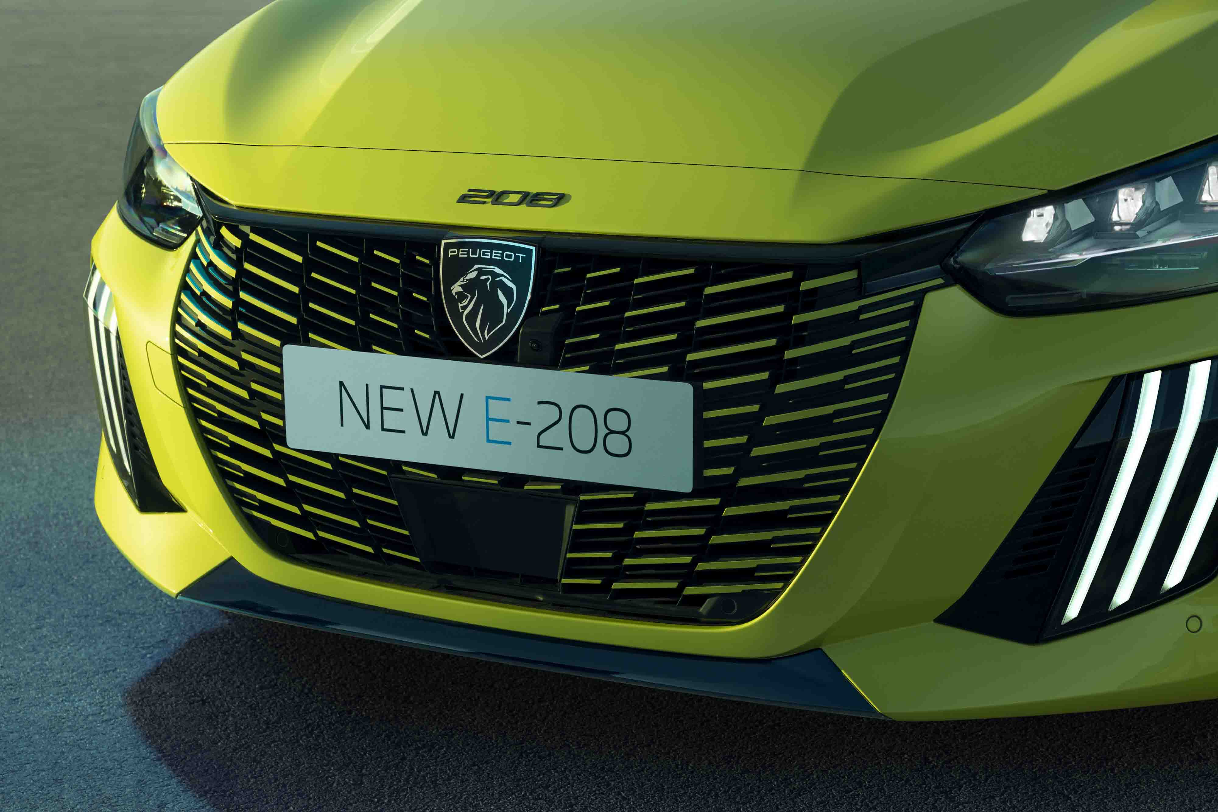 2022 yılında Avrupa’nın en çok satan otomobili Peugeot 208 yenilendi
