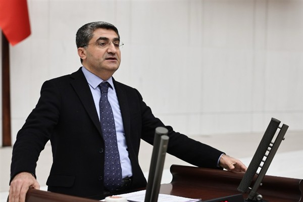 Ekmen: Mersin vergide 6’ncı, gelirde 10’uncu sırada