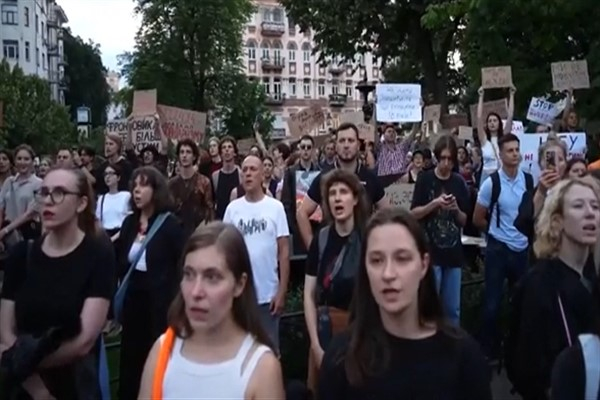 Ukrayna'nın yolsuzlukla mücadele yetkilileri, AB'nin kendilerini korumasını umuyor