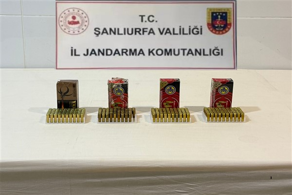 Şanlıurfa’da ruhsatsız silah ve uyuşturucu operasyonu