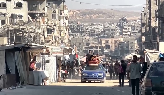 Gazze'de dün en az 91 kişi öldürüldü, on binlerce kişi yerinden edildi