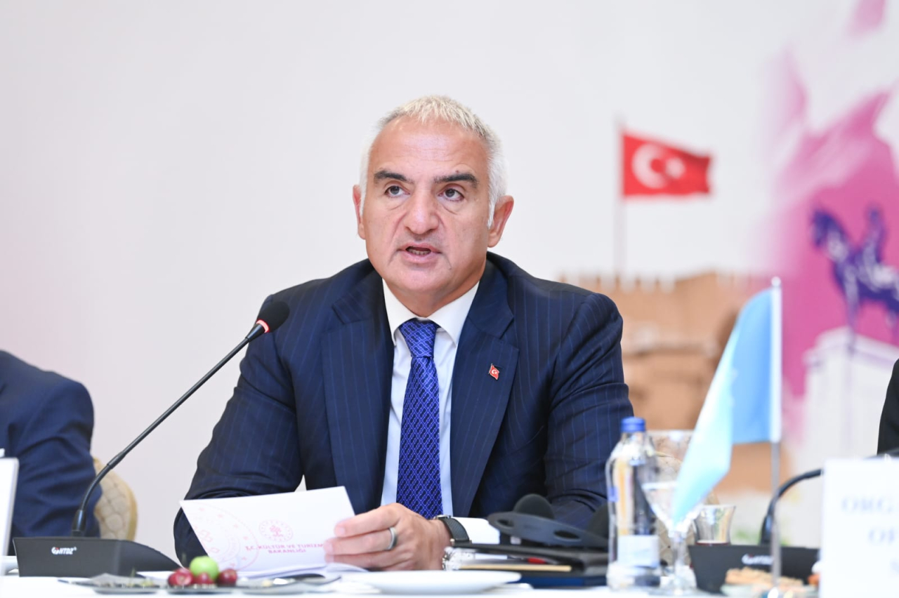 Bakan Ersoy, Aliya İzzetbegoviç’i andı