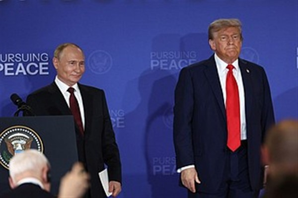 Trump'ın Putin ile ikinci zirve gerçekleştirme umutları suya düştü