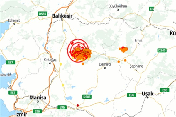 Balıkesir'de deprem